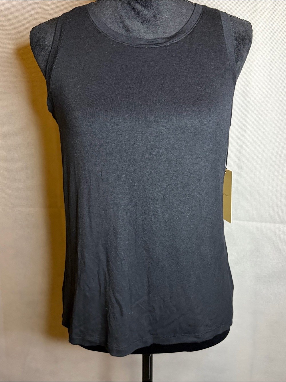 Halogen Black Sleeveless Women’s Tank